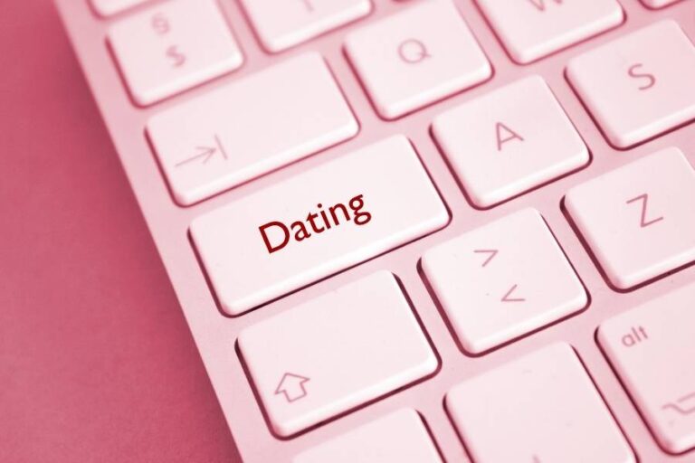 Over 40 Dating Site – Is Dating over 40 Worth It?