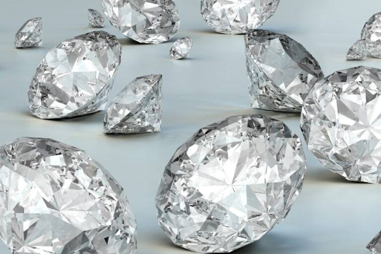Find Beauty and Brilliance in Our Lab Grown Diamonds
