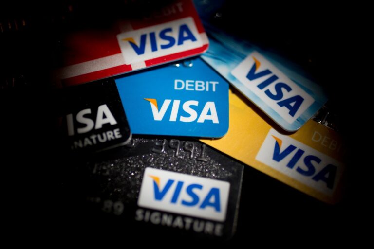 Visa dives deeper into crypto as FTX-linked debit card expands outside US • TechCrunch