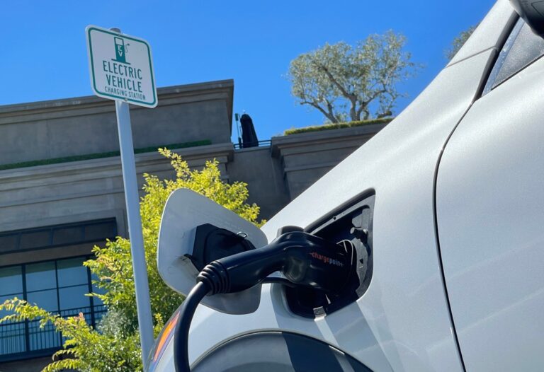Lyft-backed plan to fund electric cars flops in California • TechCrunch