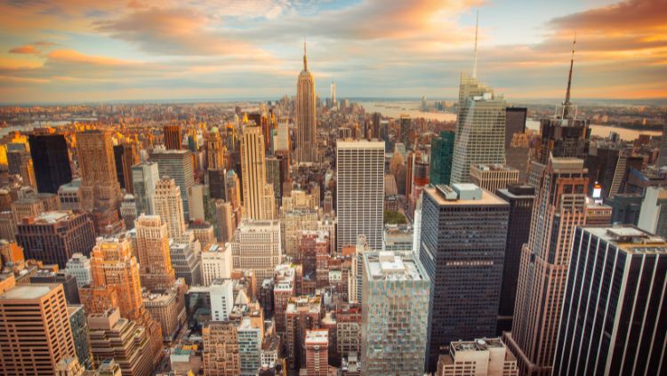 New York City Hotels for Solo Travelers: Reader Recommendations